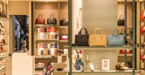 Harrods a deschis la Londra un pop-up cu modă de lux africană și diasporică, deschis până pe 27 octombrie
