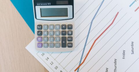 Horoscop 13 septembrie 2026. Capricorn și Vărsător, pași buni în bani și planuri