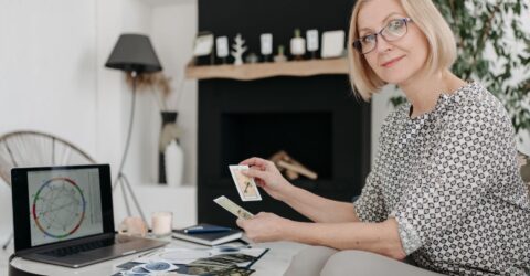 Horoscop 26 septembrie 2026. Pești și Berbec, feriți-vă de graba la bani