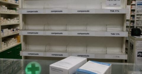 Medicamentele compensate pot lipsi din farmacii după creșterea TVA la 11%