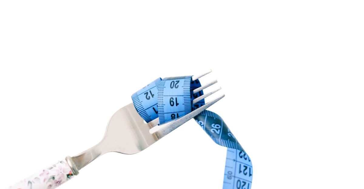 Metabolismul nu încetinește automat după 40 de ani. Ce arată studiul despre îngrășare