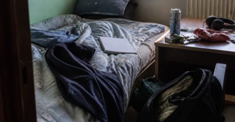 Trauma din copilărie a fost asociată cu riscuri la 18 ani, dar nu decide viitorul adolescentului