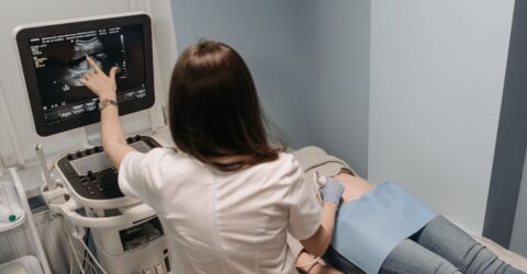 Ce analize preventive poți face de la 40 de ani, în funcție de vârstă și riscuri