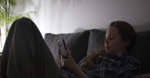 Aproape jumătate dintre români au cerut sprijin emoțional inteligenței artificiale