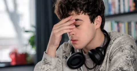 Depresia postpartum îi afectează și pe tați. Studiile indică 18,8% în România