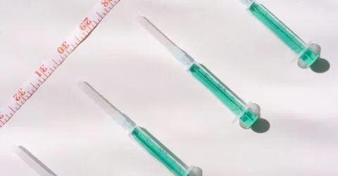 Kilogramele pot reveni când întrerupi injecțiile de slăbit. De ce ai nevoie de un plan medical