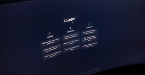 Aproape jumătate dintre români au cerut sprijin emoțional inteligenței artificiale
