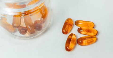 Vitamina D în sezonul rece. Când este indicat suplimentul de 10 micrograme pe zi și ce limite să respecți